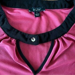 Womens Pink and Black Blouse size large